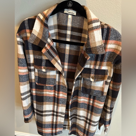 Tracie’s Button Down Flannel - Picture 1 of 4